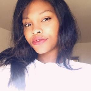 Meet your Posher, Najja